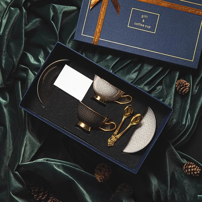 Exquisite and Luxurious European Style Bone China Coffee Cup and Plate Set, Fashionable and High-end Gift Set